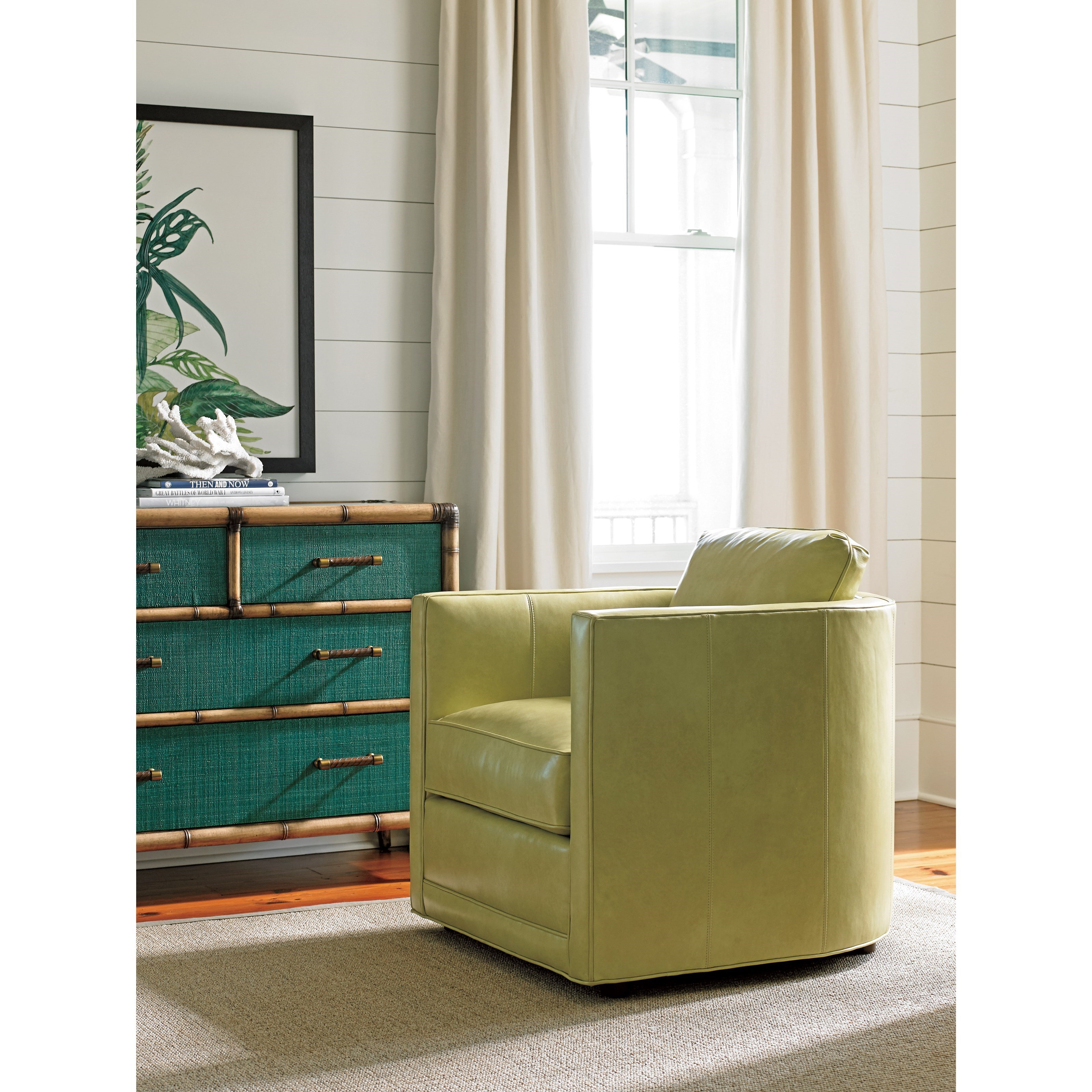 Tommy Bahama Home Twin Palms LL727311SW 900321 Dorado Beach Swivel